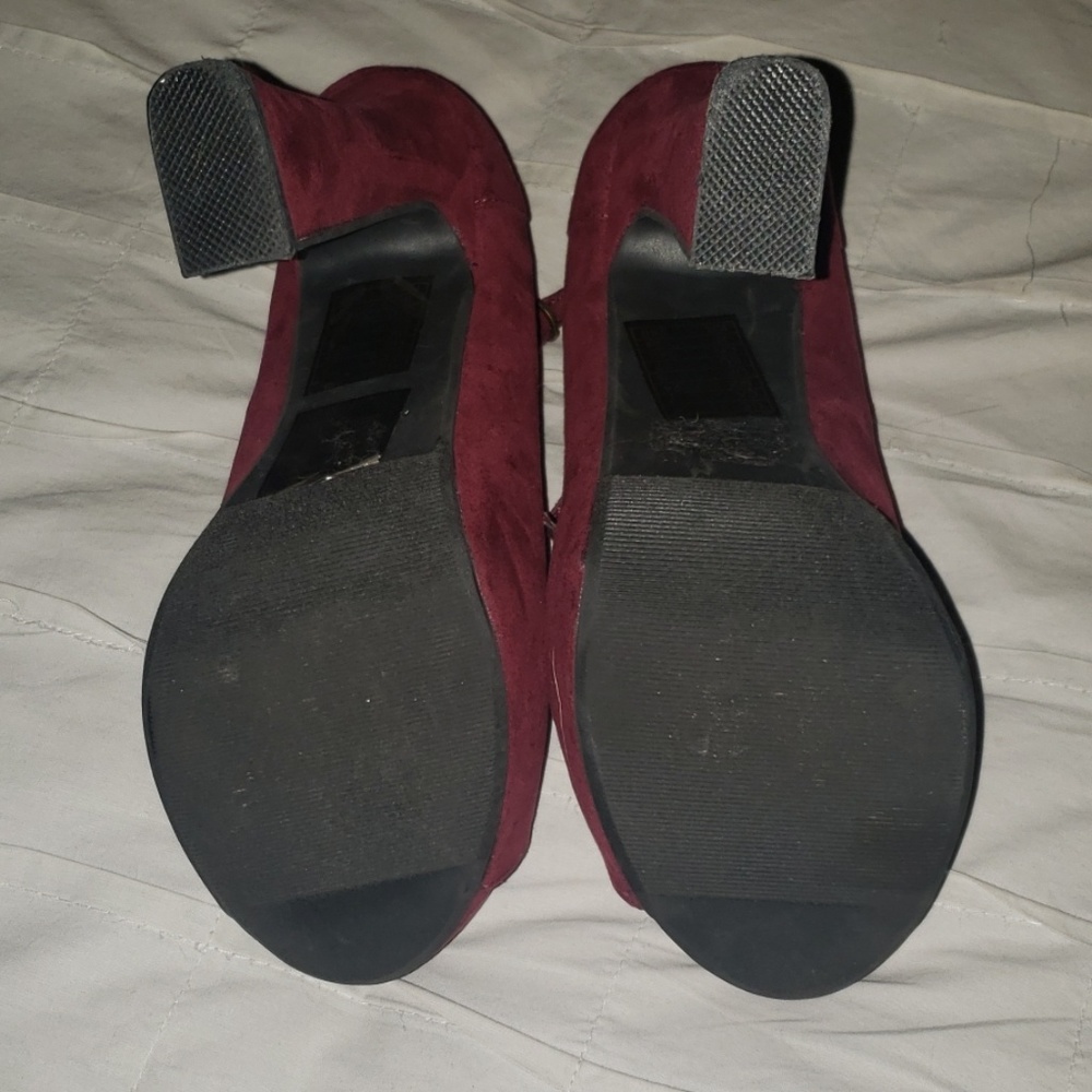 Wine platforms - Picture 3 of 3